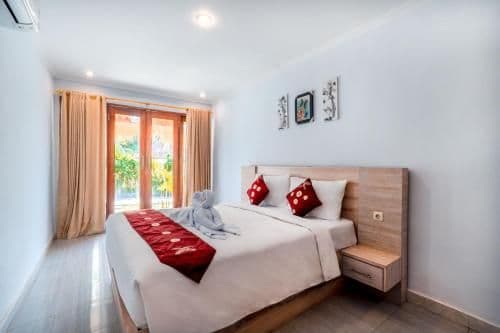 Deluxe Room with Shower