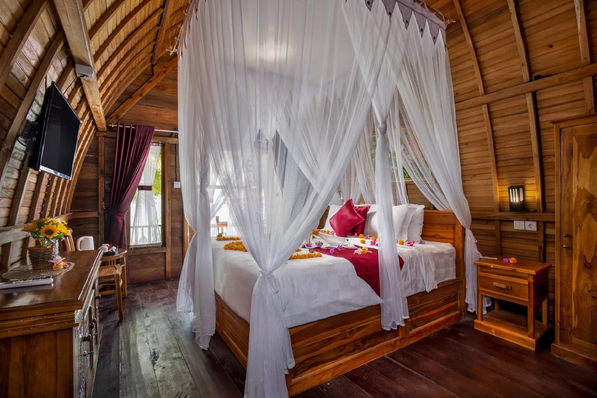 Santen Beach Bungalows Santen Beach Bungalows