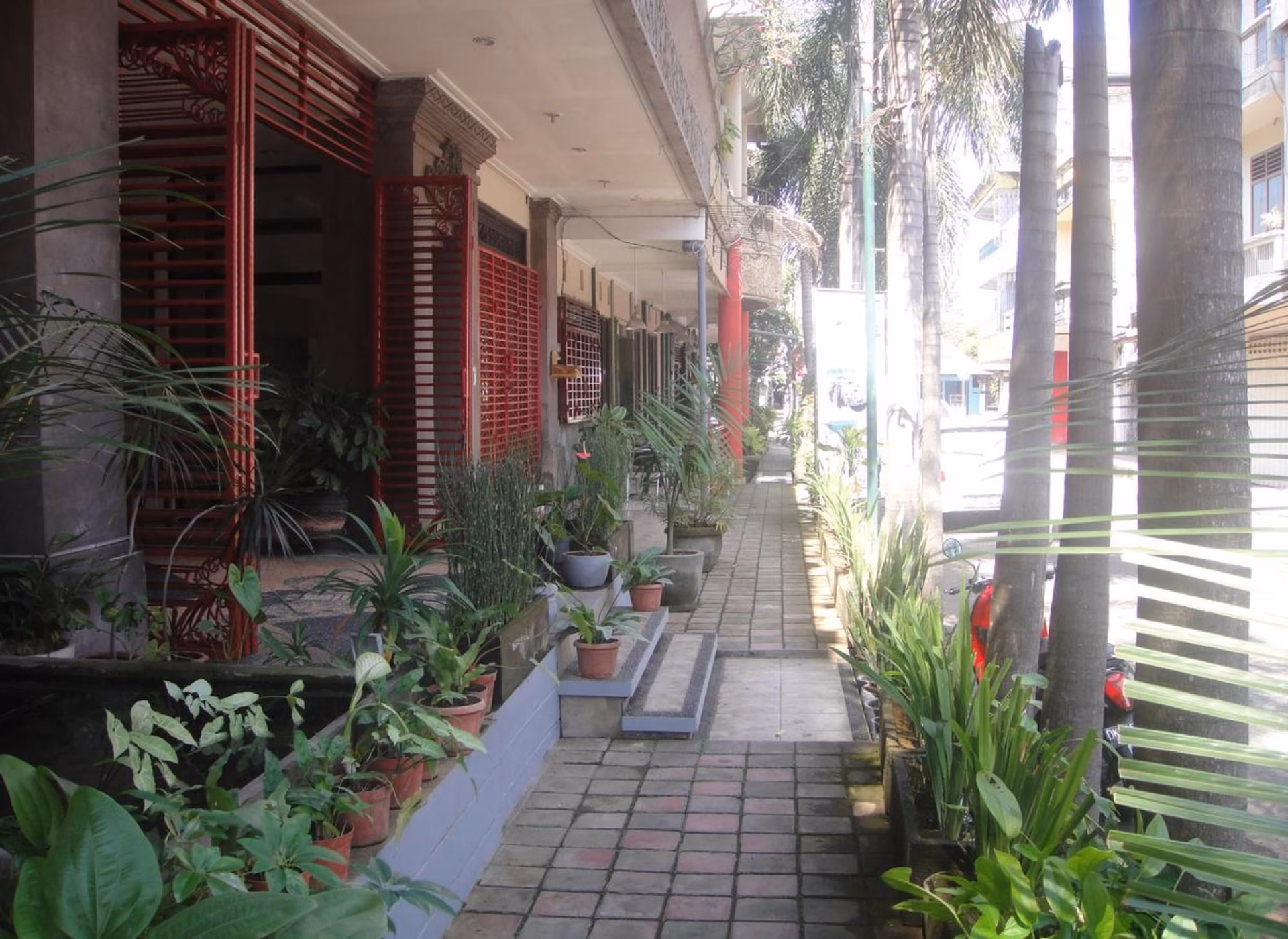 โรงแรมคลังกัง ทาวเวอร์ (Klungkung Tower Hotel)4