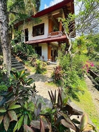 ปนดก วิซาตา กรีอา ส่าหรี (Pondok Wisata Grya Sari Hotel)0