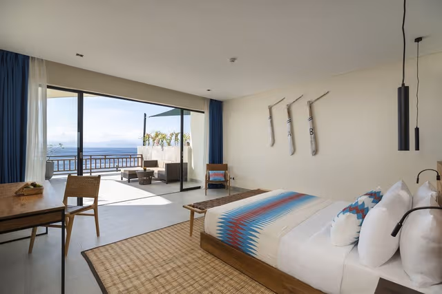 Suite, Ocean View