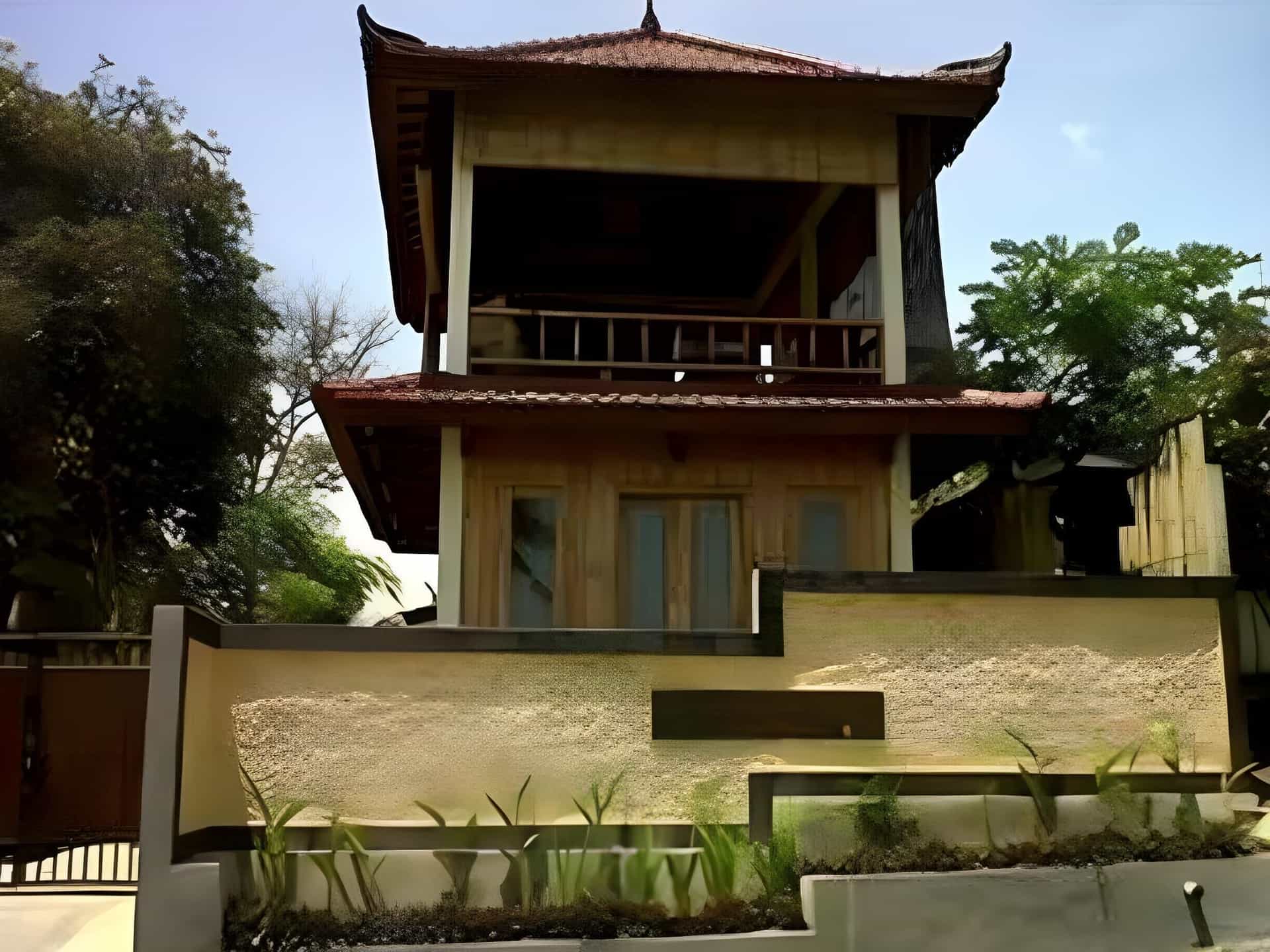 กีร์รา บีชเฮาส์