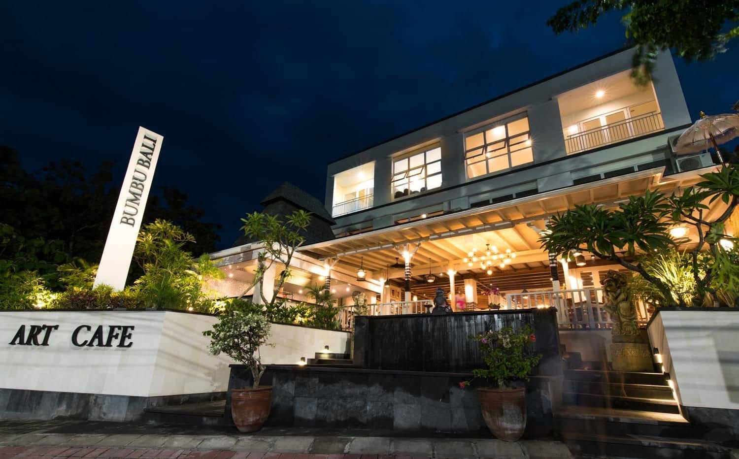 Diatas by Art Cafe Bumbu Bali Diatas by Art Cafe Bumbu Bali