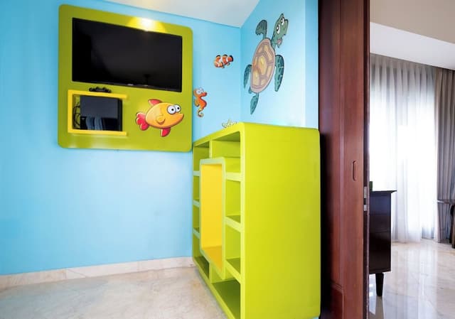 Suite, 1 Twin Bed, Pool Access (Kids Adventure)