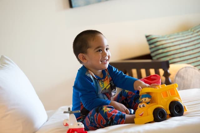 Suite, 1 Twin Bed, Pool Access (Kids Adventure)