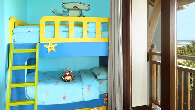 Suite, 1 Twin Bed, Pool Access (Kids Adventure)