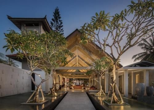 อูมาเทวี เซิร์ฟ แอนด์ สวีท (UMADEWI Surf & Suites)0
