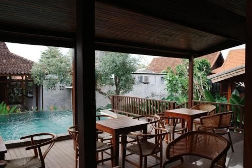 เดอะ เรียง วิลลา (The Riang Villa)0