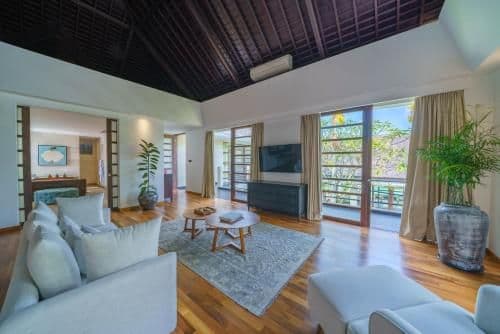 Standard Villa