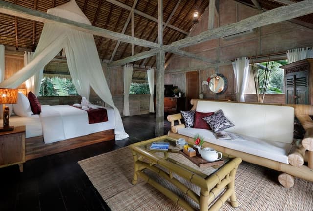 Suite, River View