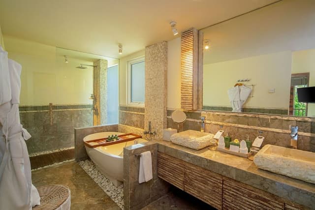 Four Bedroom Pool Villa - Anggrek