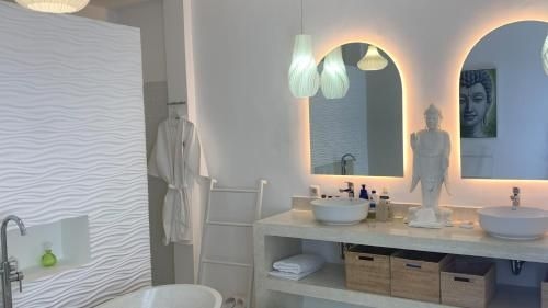 Antana Hotel3