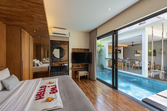 One Bedroom Villa with Private Pool & Floating Bathtub
