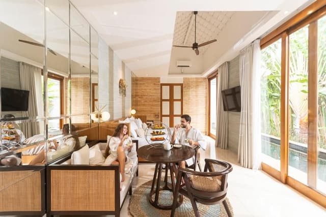 One Bedroom Villa with Private Pool and Bathtub