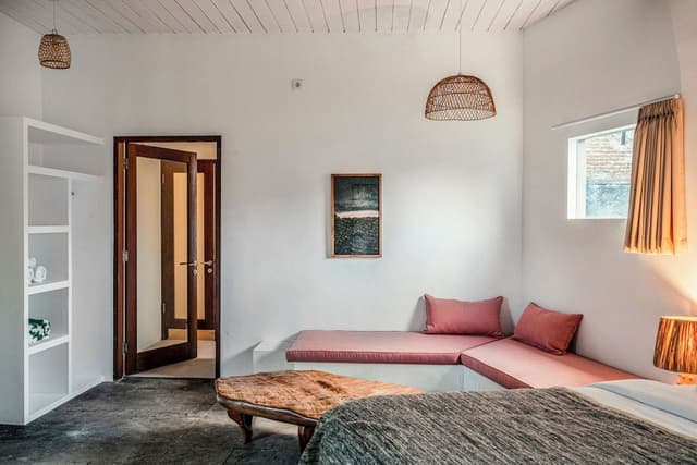Comfort Room