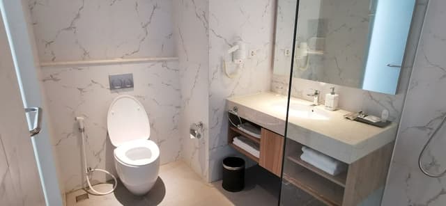 Deluxe Double or Twin Room, Pool Access