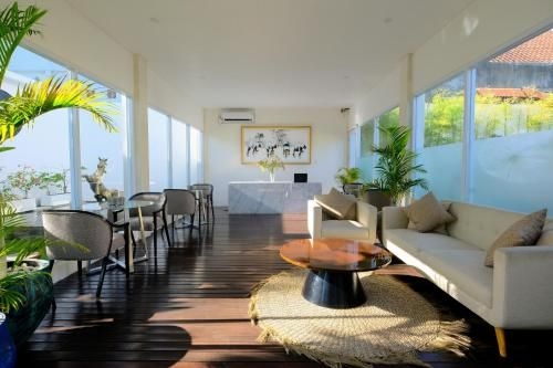 The Grand Daha Luxury Villas0