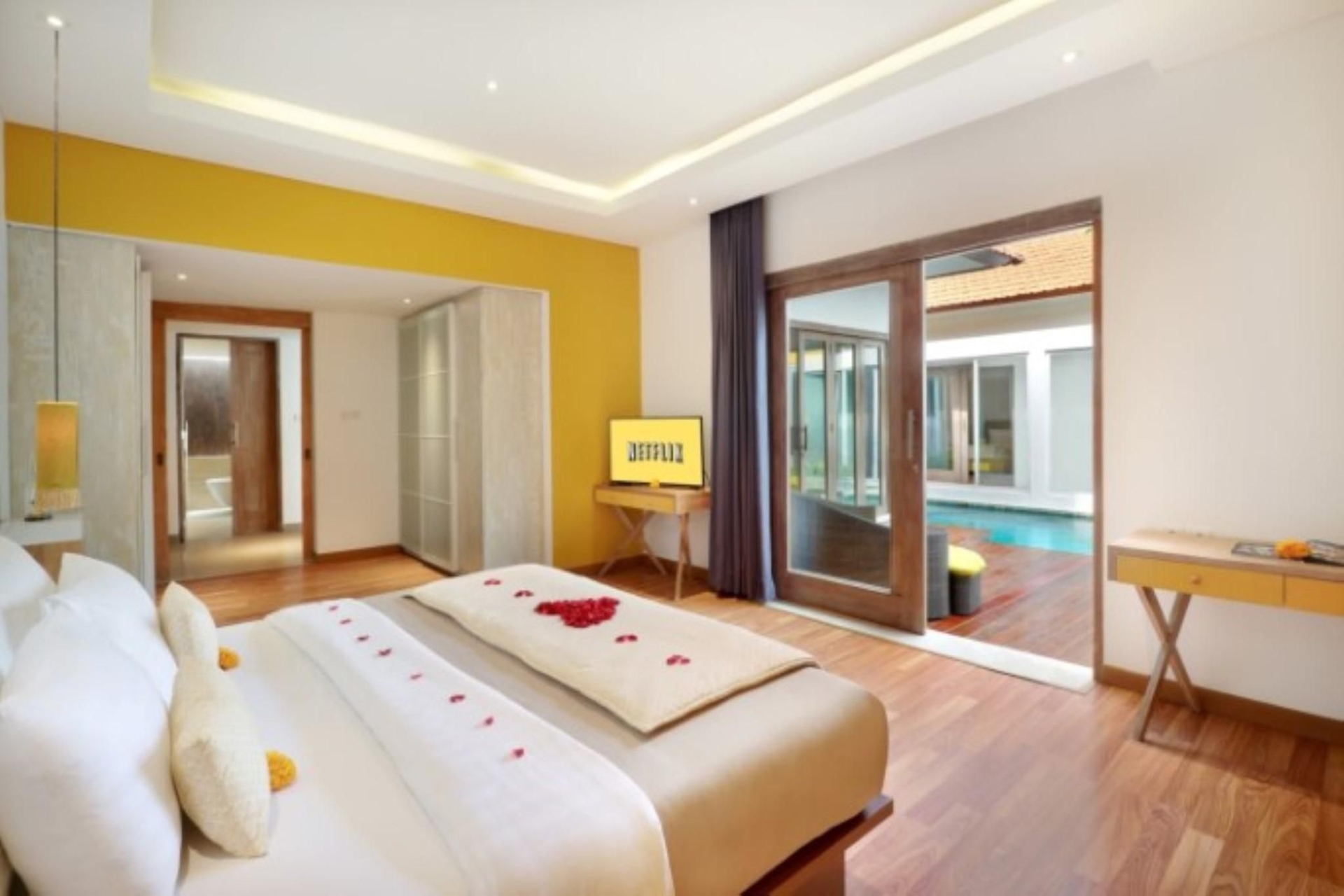 La Mira Villa Seminyak by Ini Vie Hospitality1