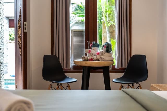 King Room with Pool View