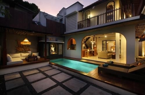 Sudha Villa Bali Anyelir2