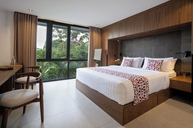 2BR Villa Prestige | Creekside Pool Villa with Shared Sauna, Concierge