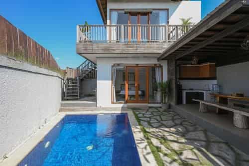 Hoki Villa by Urbanview Villa