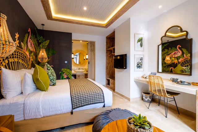 Deluxe Room with Pool Access