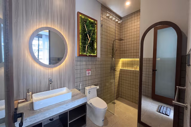 Pool Access Suite