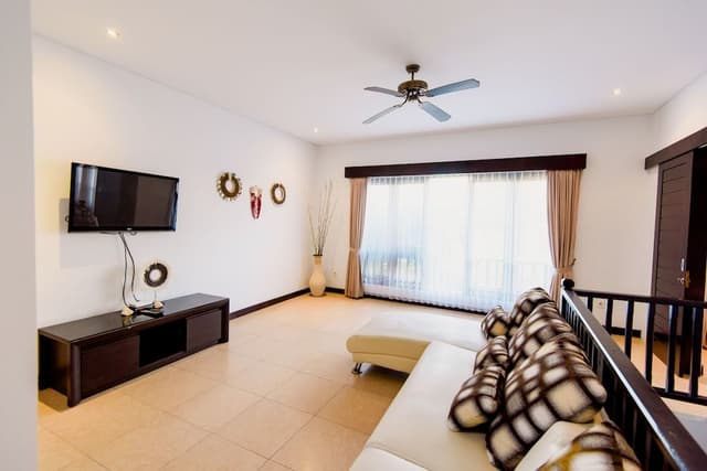 Luxury Villa, 2 Bedrooms, Pool View