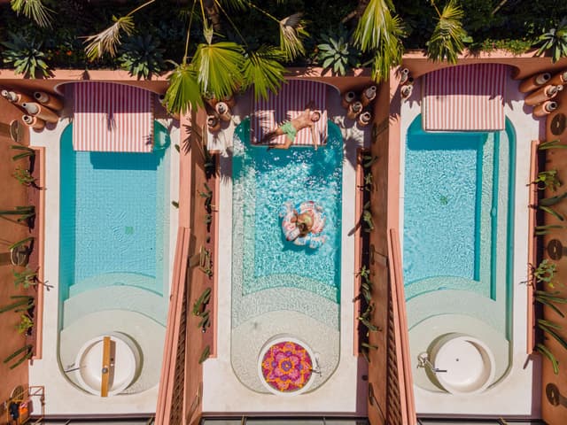Grand Pool Villa