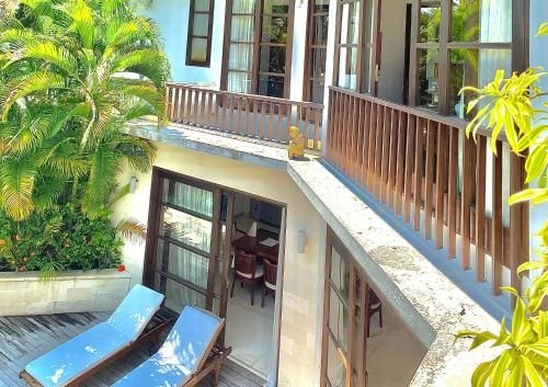 วิลลา กูบู ซมินญะก์ (Villa Kubu Seminyak)0