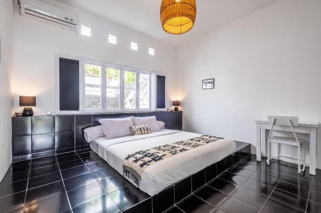 One Bedroom Deluxe Suite