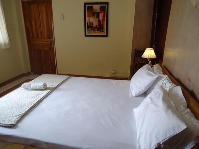Delux Double Room with Balcony