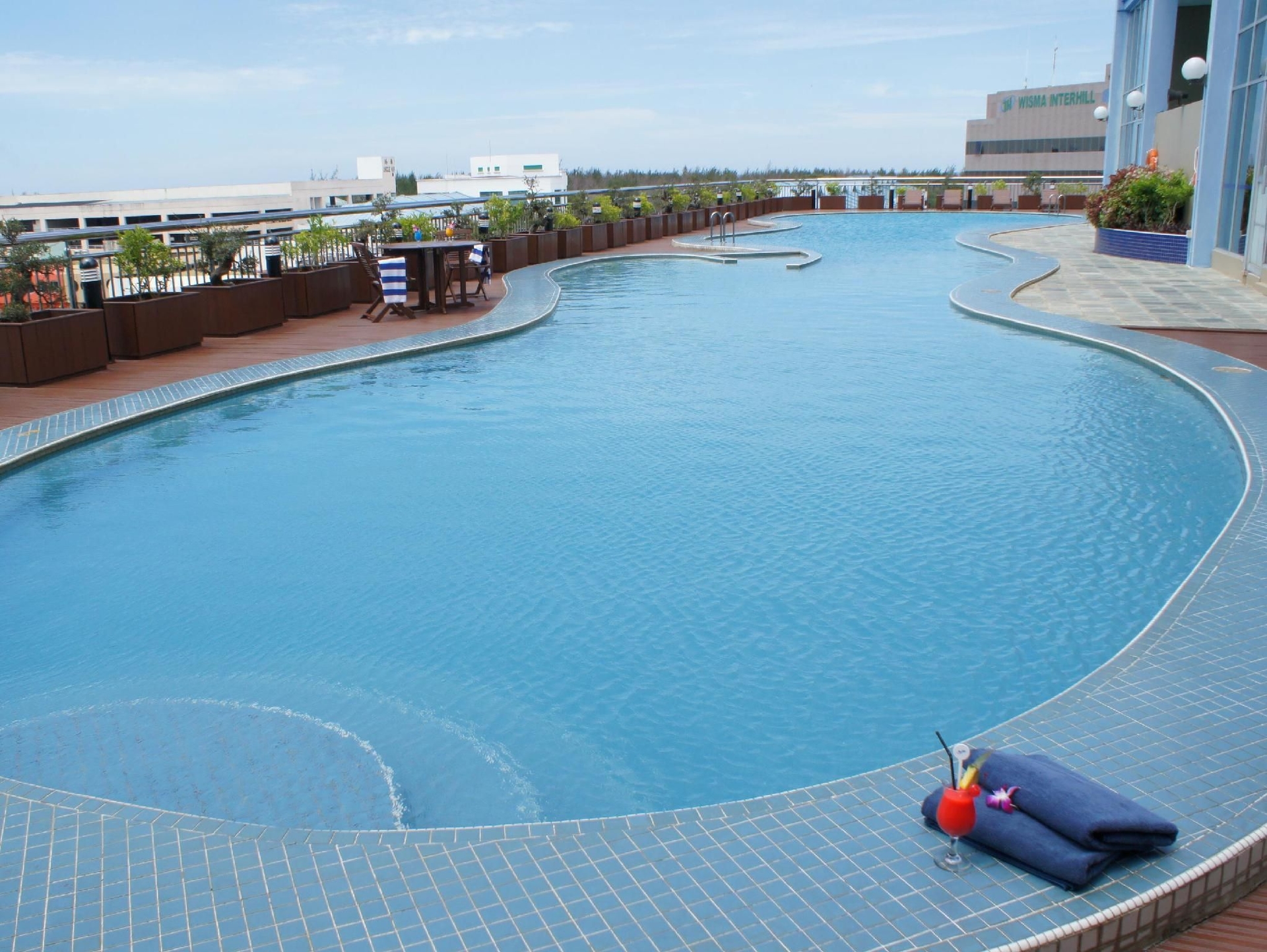 โรงแรมเมกะ มีรี (Mega Hotel Miri)2