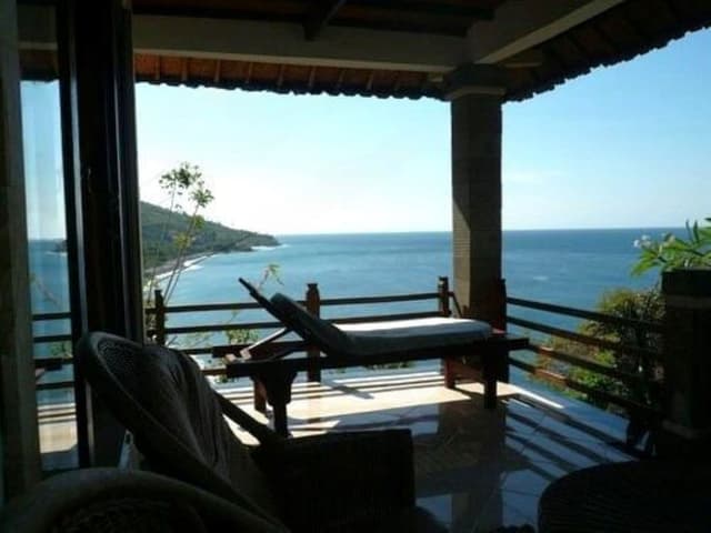 Seaview Bungalow