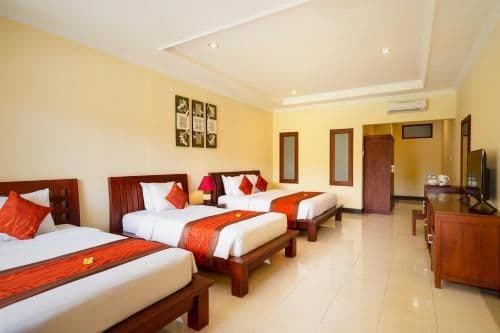 Deluxe Family Room