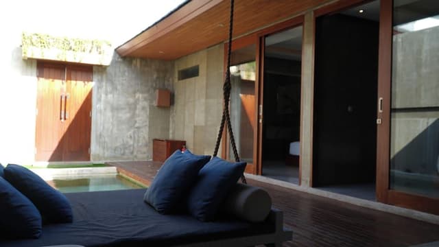 One Bedroom with Sharing Villa & Pool