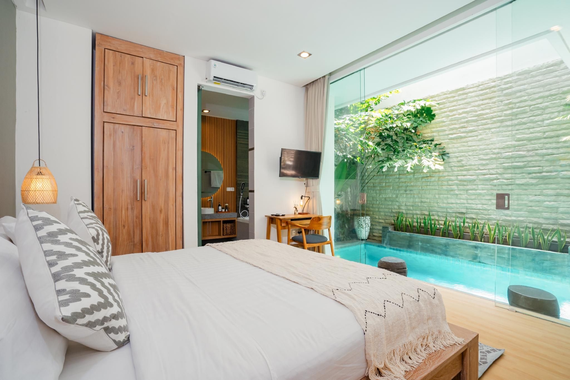 Zeva Villa - New Spacious 2BR in Seminyak3