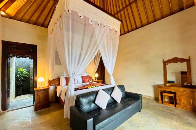 Deluxe Villa