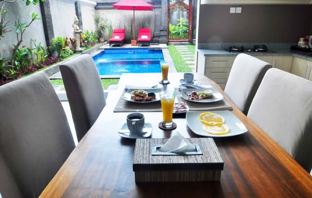 Pool Villa