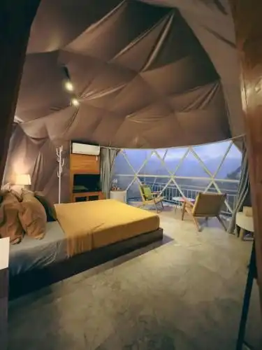 Moondock Luxury Camp Moondock Luxury Camp
