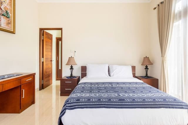 One Bedroom Apartment