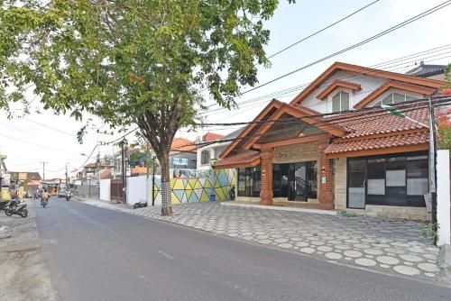 เรดดอร์ซ พลัส แอท มหินทราดัตตา เดนปาซาร์ (RedDoorz Plus @ Mahendradatta Denpasar)1