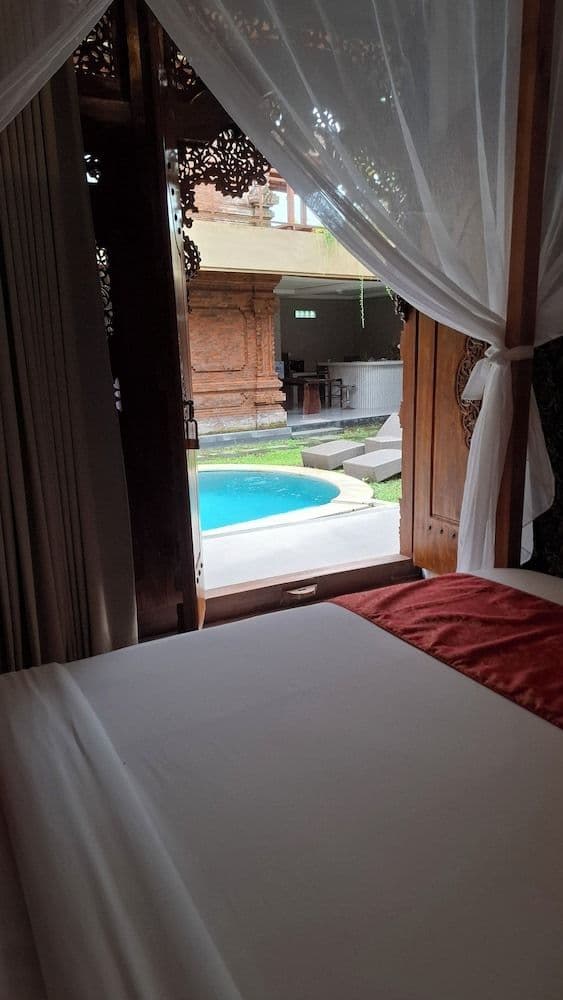 1 Bedroom Villa with Rice & Pool View