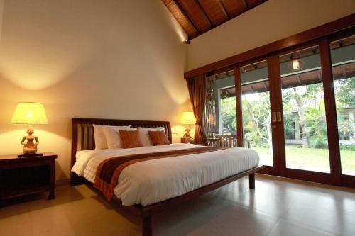Adys Inn2