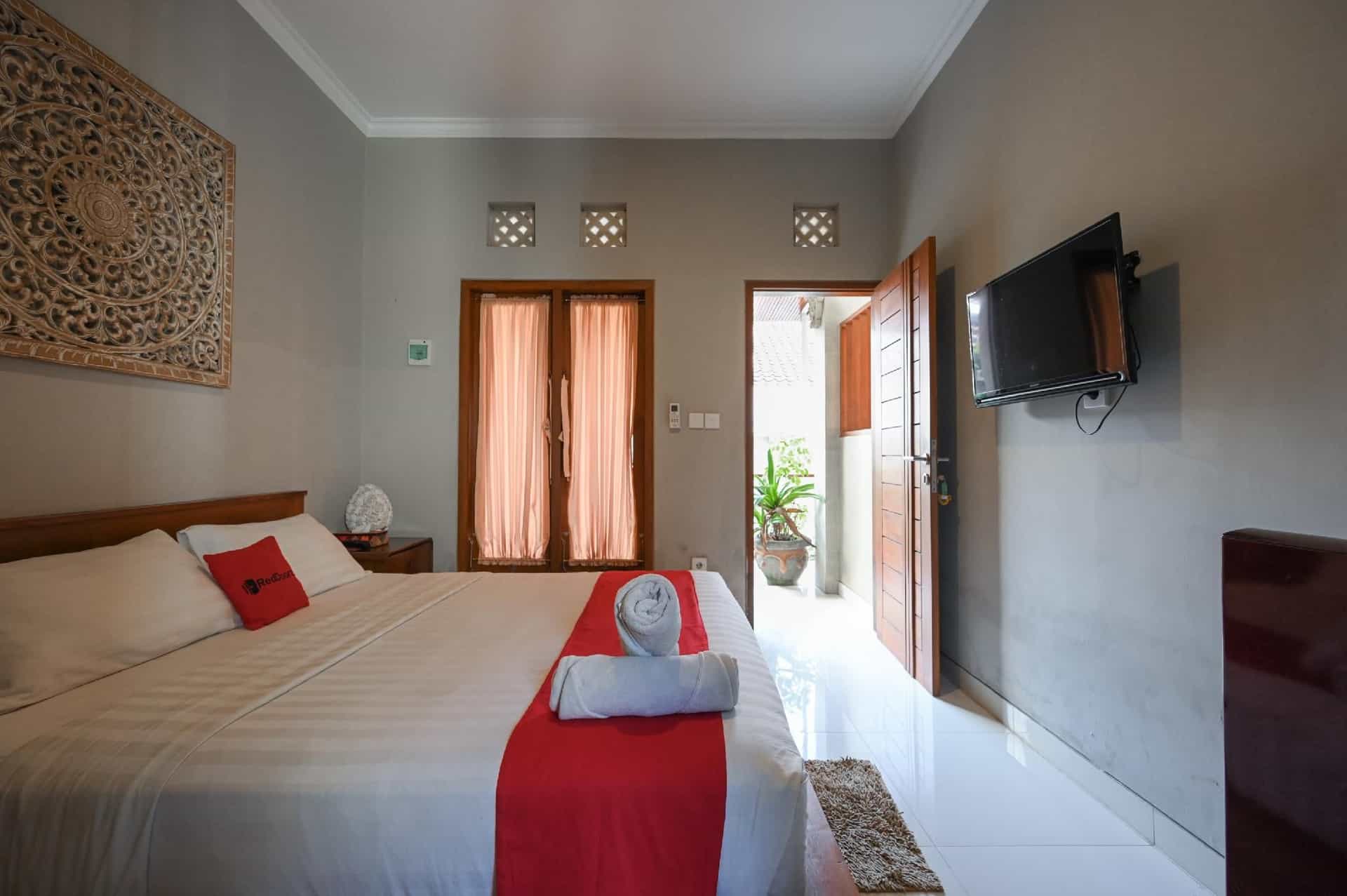 RedDoorz near Mertasari Beach 2 RedDoorz near Mertasari Beach 2