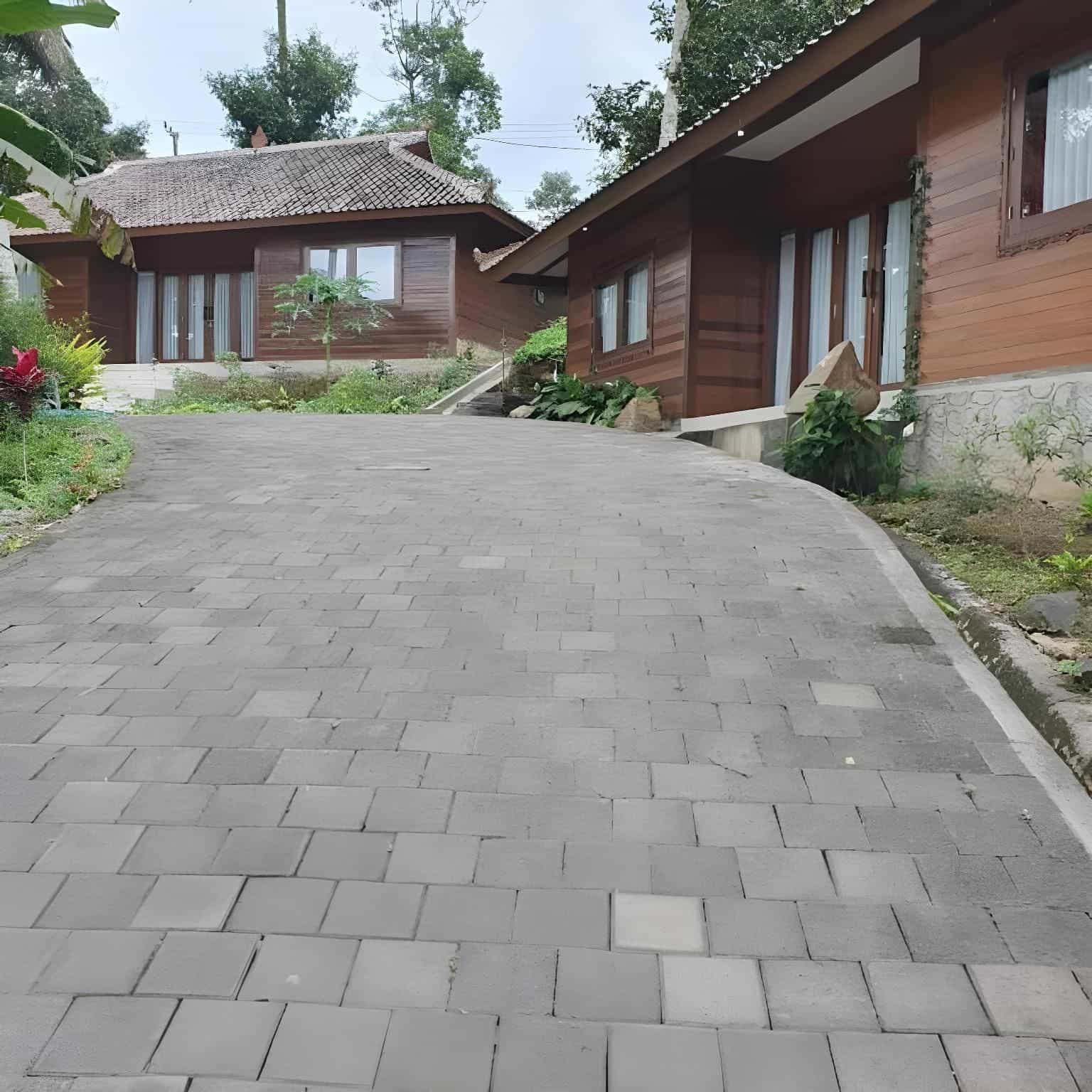 Kayu Tulang Estate