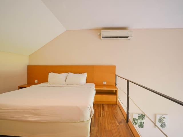 Mezzanine Apartment