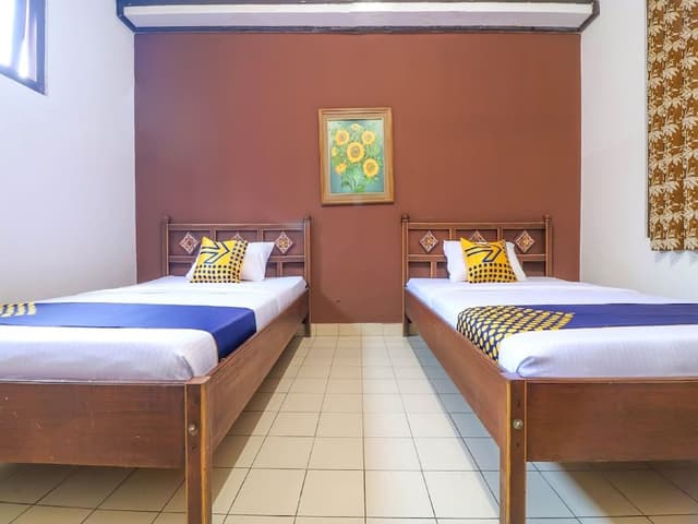 Basic Double Room