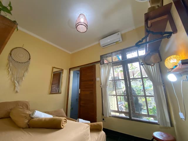 Twin Room with Private Bathroom